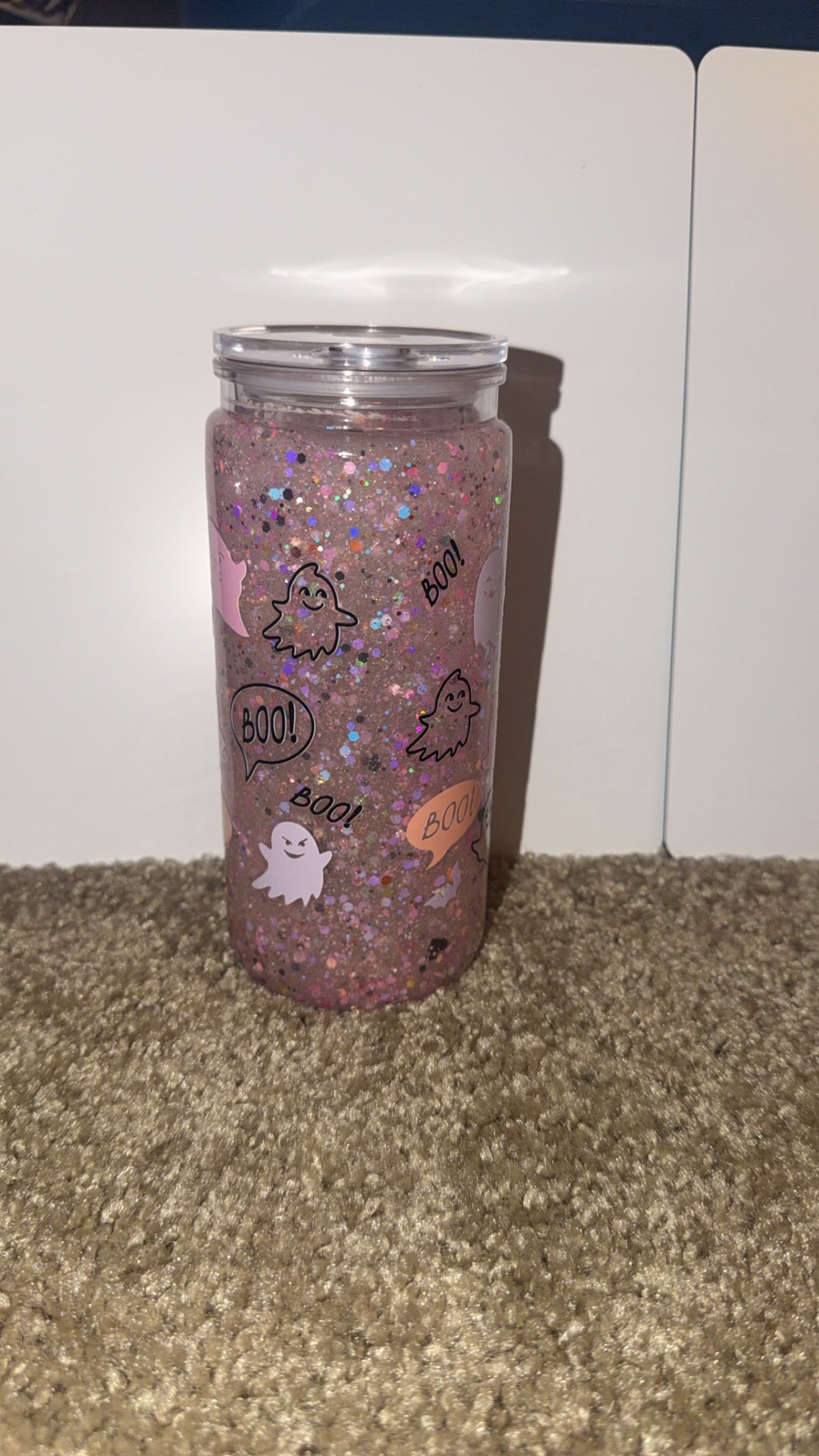 Glow in the dark ghostie snowglobe tumbler