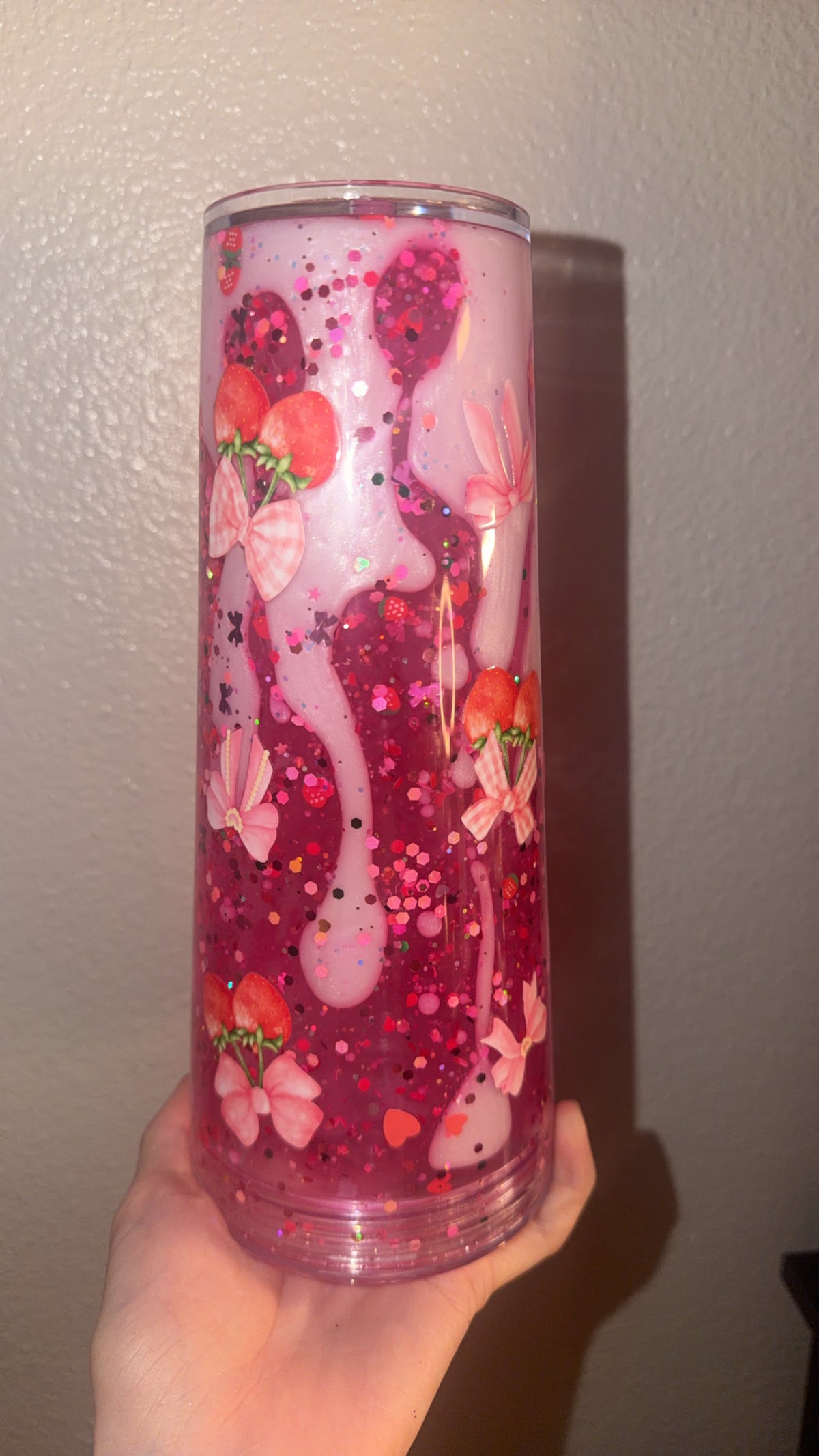 Strawberry lava tumbler